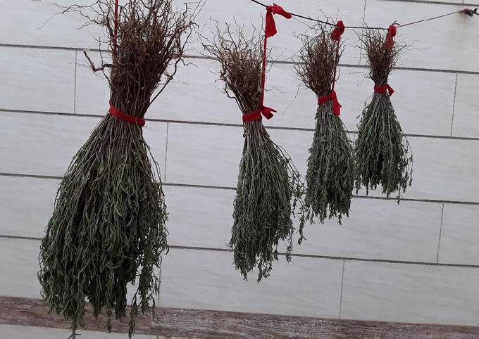 مرزه خشک